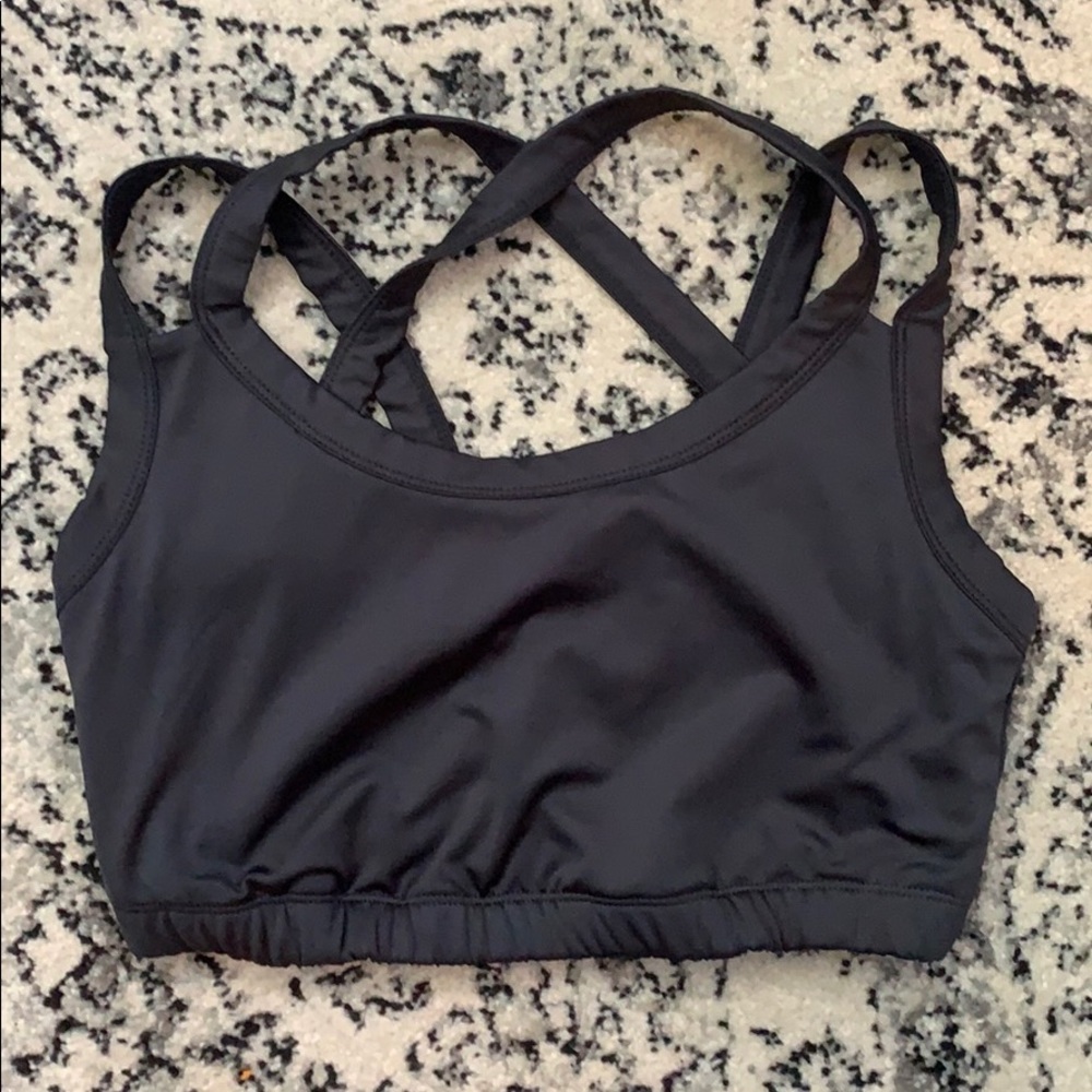 Kiava Endurance sports bra